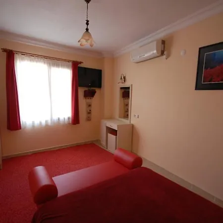 Sualti Hotel *